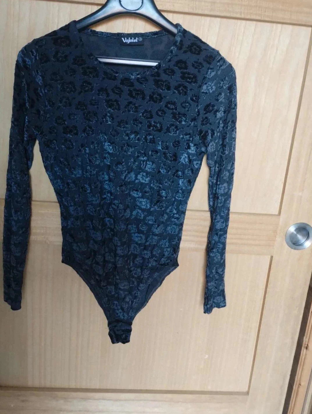 Marineblauw fluwelen body, lange mouwen, Vajolet T3 – photo 2
